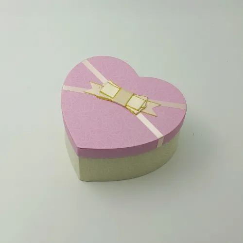 Коробка СЕРДЦЕ с бантом Розовый/беж 16*14см