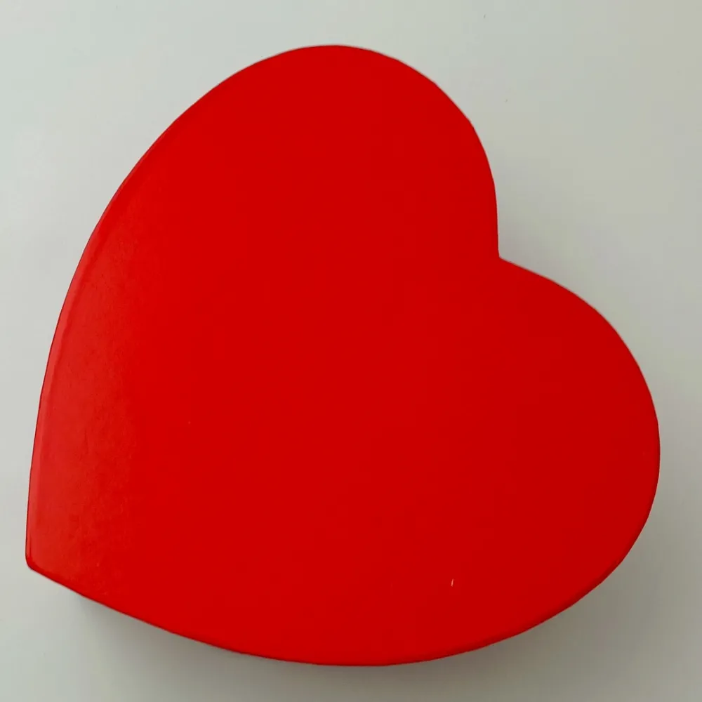 Коробка СЕРДЦЕ "Fo you" 27*27см